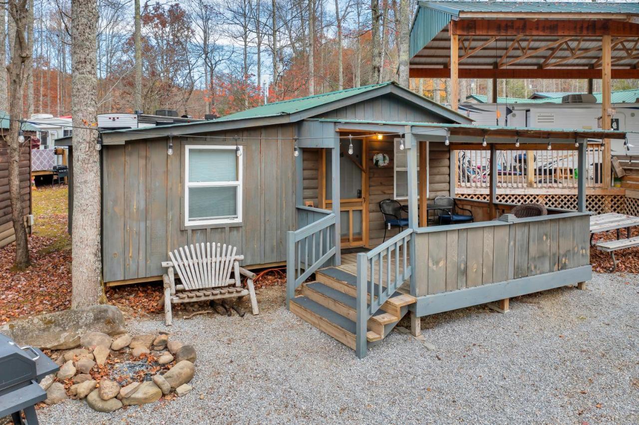 Arrow Creek Camp And Cabins แกตลิงเบิร์ก ภายนอก รูปภาพ